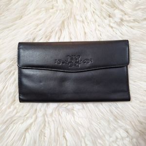 Buxton Wallet